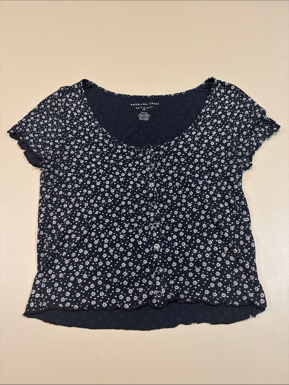American Eagle Navy Floral Rib Snap-Front Top
